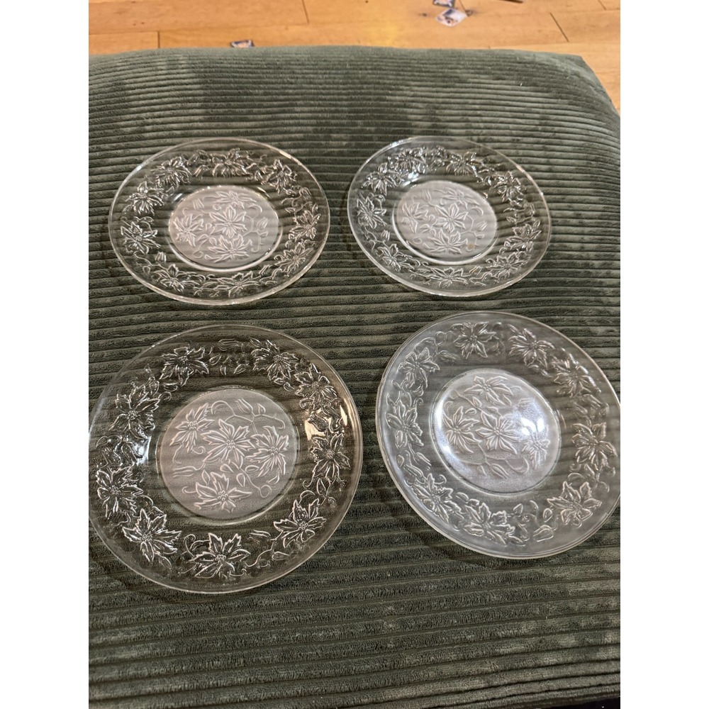 Set‎ of 4 Glass Dessert Plates Poinsettia Floral Design Clear Holiday Christmas
